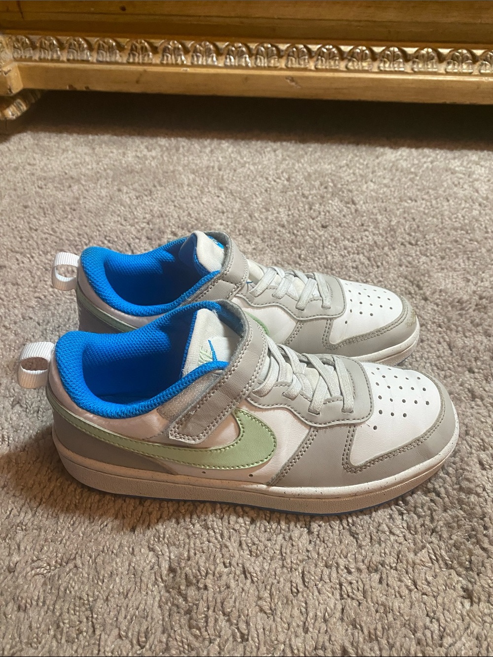 Nike Court Borough Low Sneakers unisex size 2.5 Y